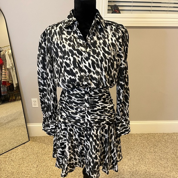 Anthropologie Dresses & Skirts - Anthropologie Maeve Black & White Animal Print Shirt Dress- size 2